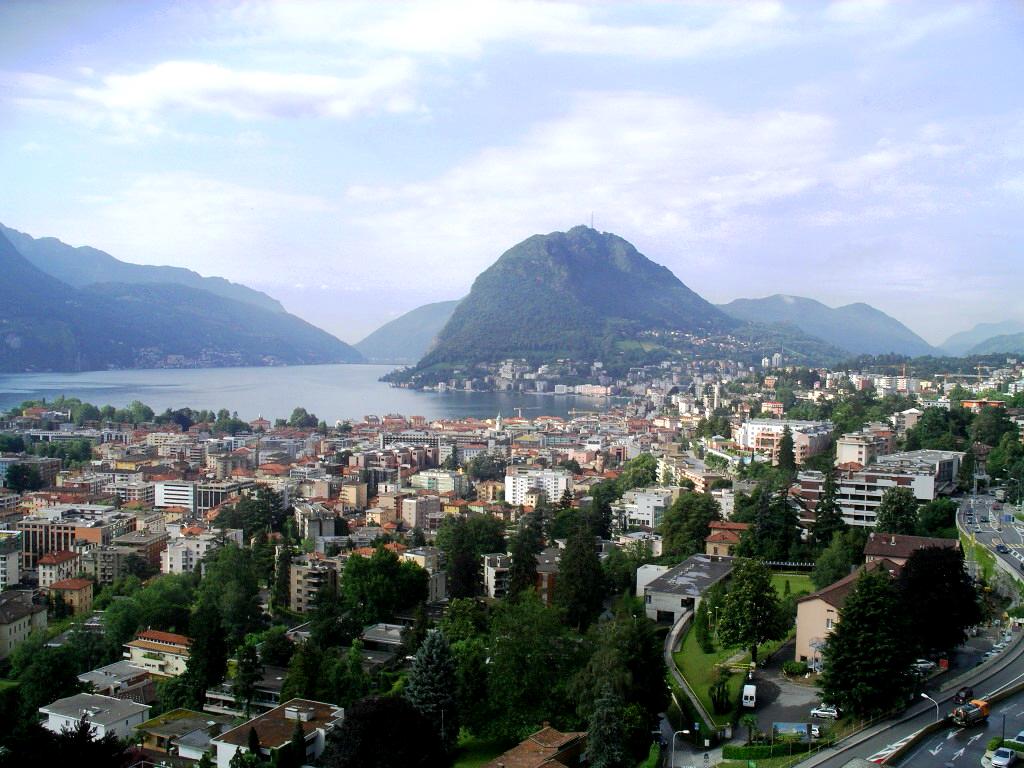 Lugano_(Ticino)_View_on_Lake_Lugano_and_Monte_San_Salvatore.jpg
